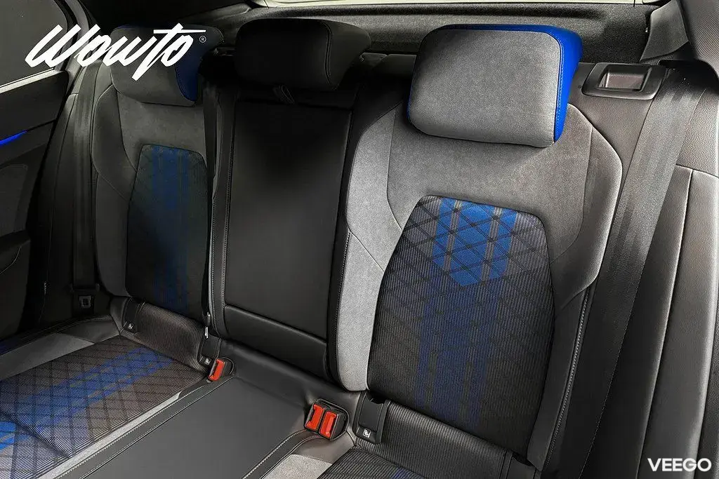 Volkswagen Golf R 2.0 TSI 4M DSG 333HK /Drag/H/K/Moms 245kW
