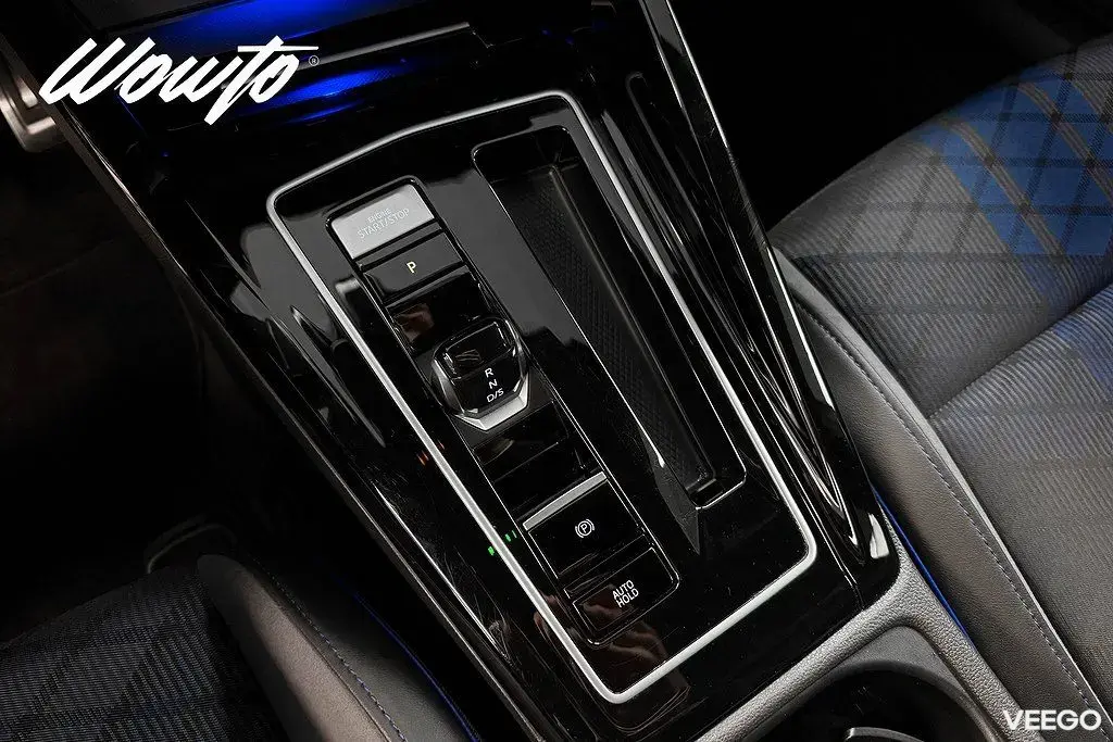 Volkswagen Golf R 2.0 TSI 4M DSG 333HK /Drag/H/K/Moms 245kW
