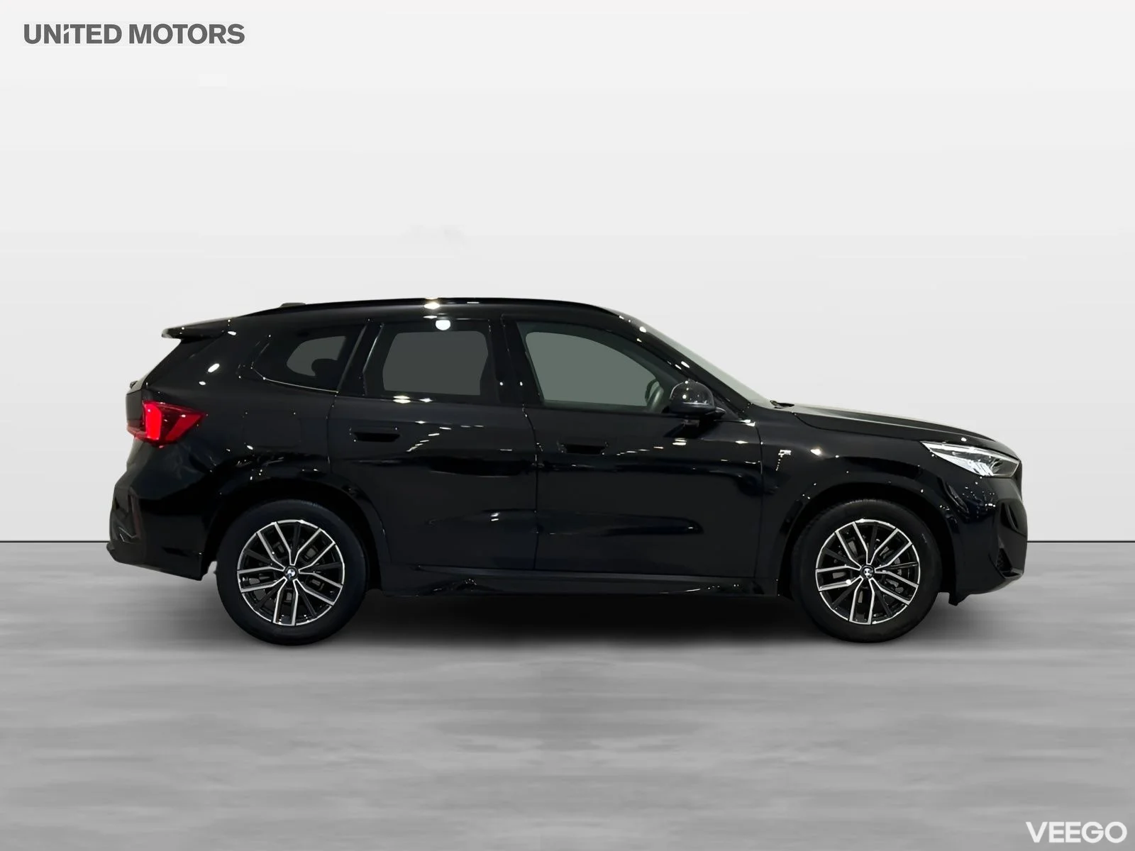 BMW X1 sDrive18i M Sport Drag Backkamera Tonade Rutor 18" LM 0kW