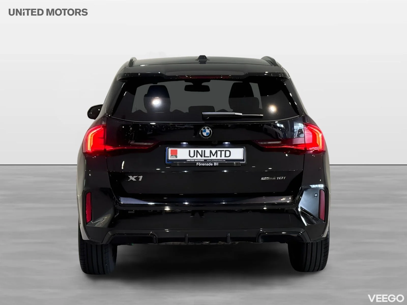 BMW X1 sDrive18i M Sport Drag Backkamera Tonade Rutor 18" LM 0kW
