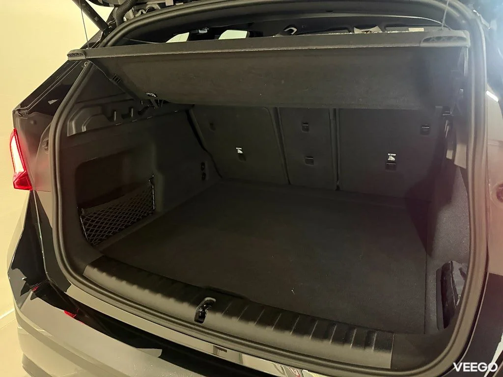 BMW X1 sDrive18i M Sport Drag Backkamera Tonade Rutor 18" LM 0kW