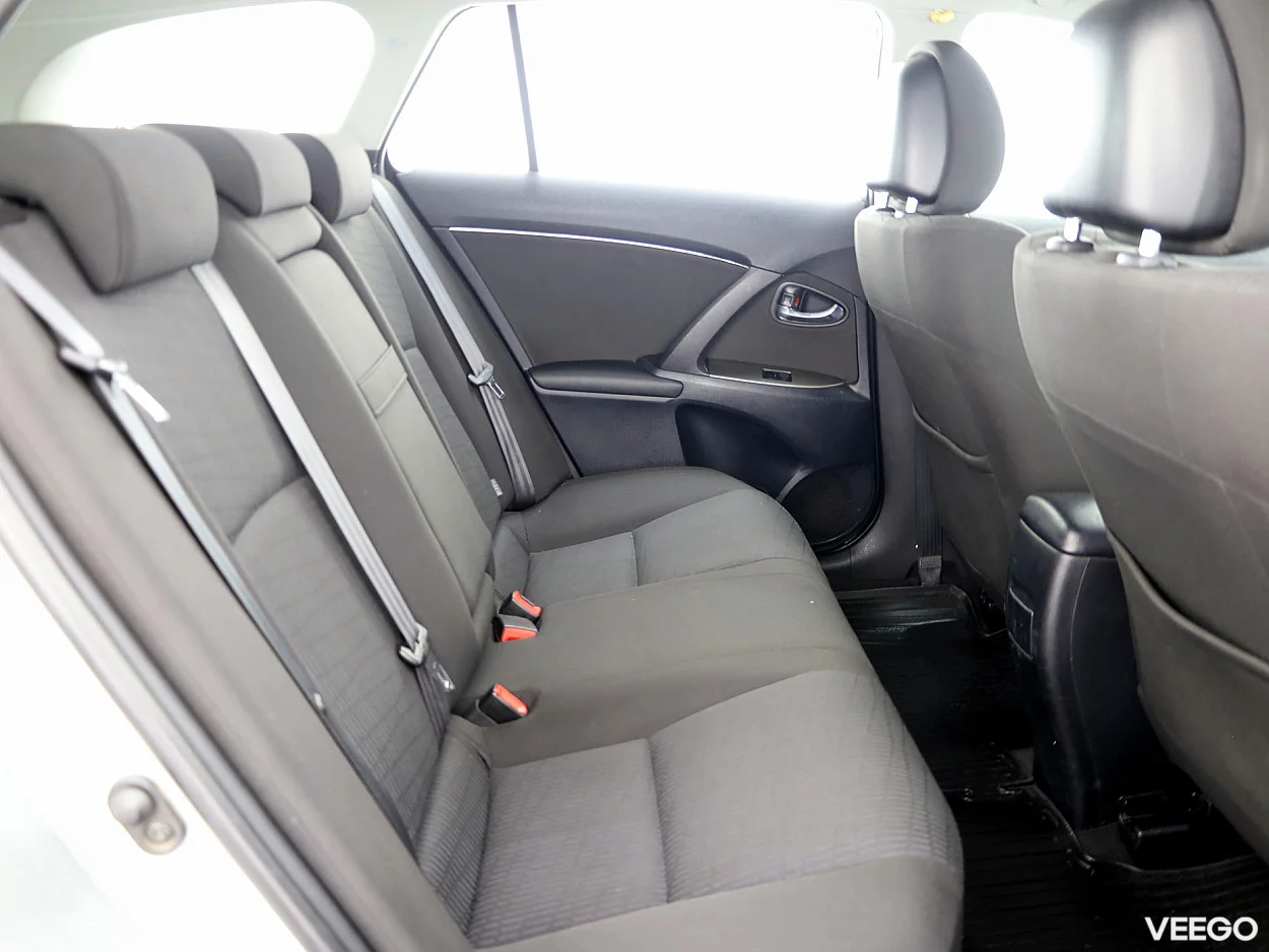 Toyota Avensis 1.8 108kW