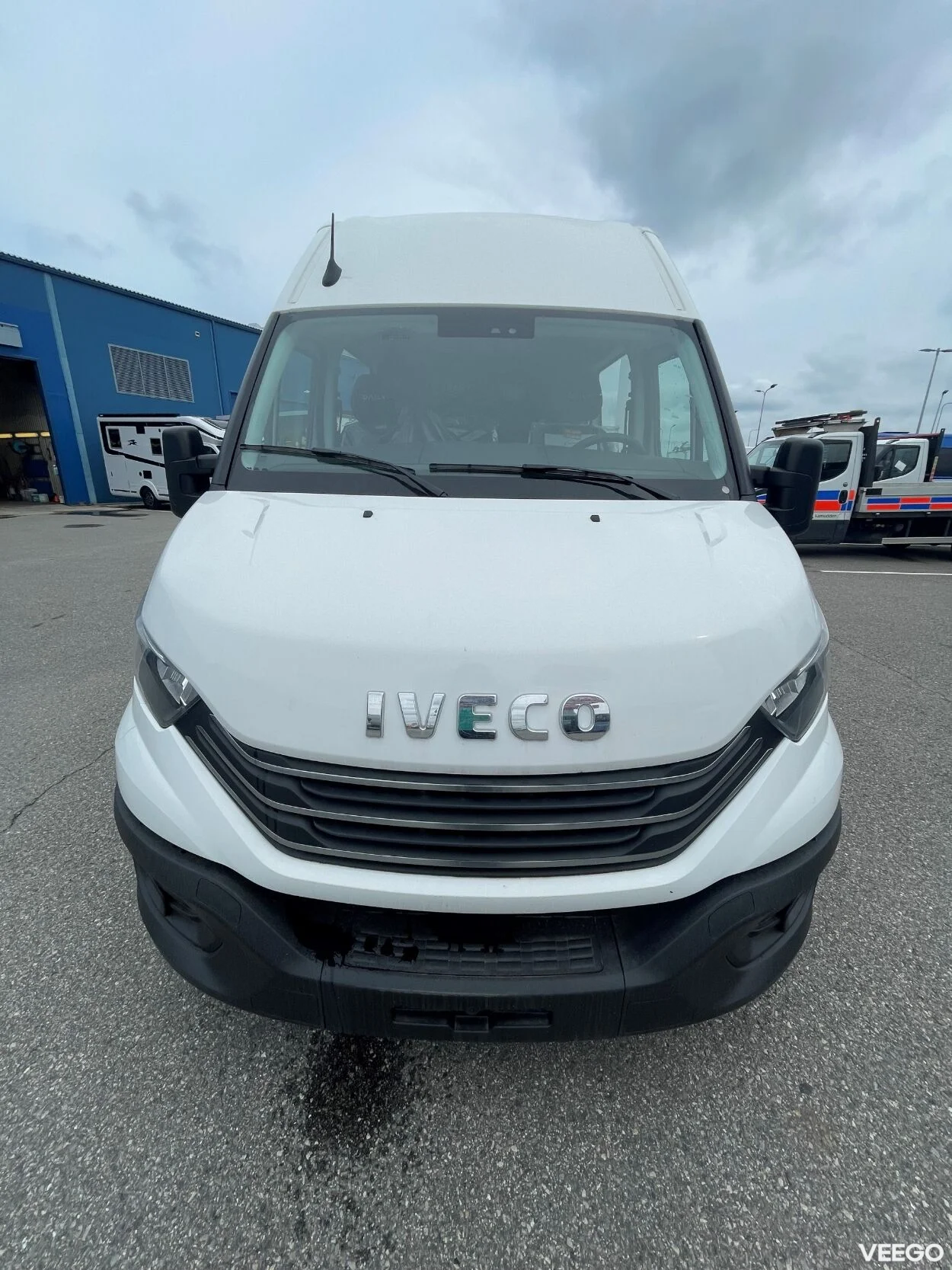 Iveco Daily 35S18HA8 CRV MULTICAB 3 129kW