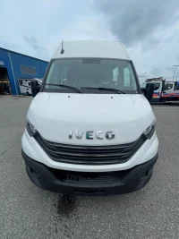 Iveco Daily 35S18HA8 CRV MULTICAB 3 129kW thumbnail