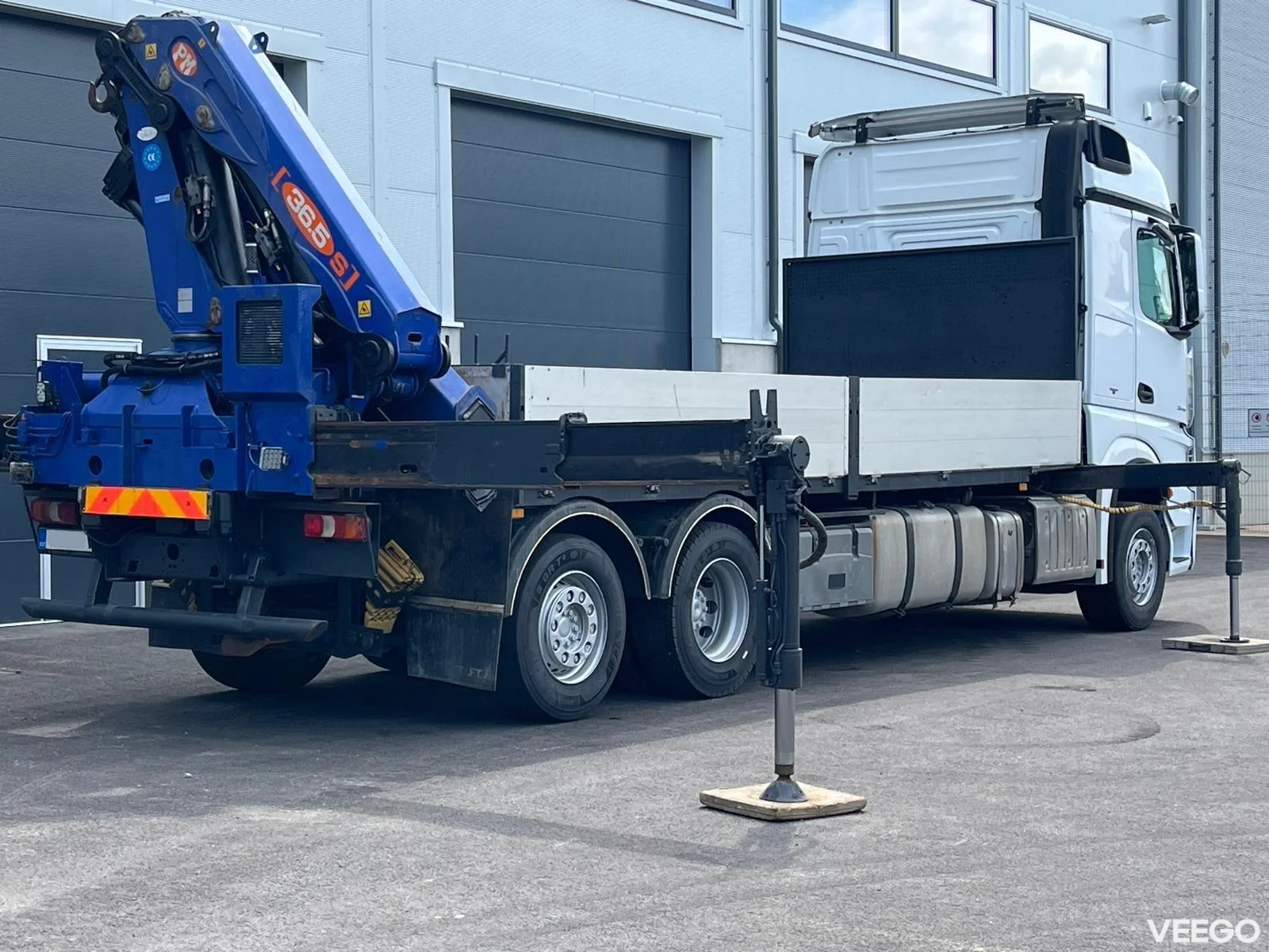 Mercedes-Benz Actros 330kW