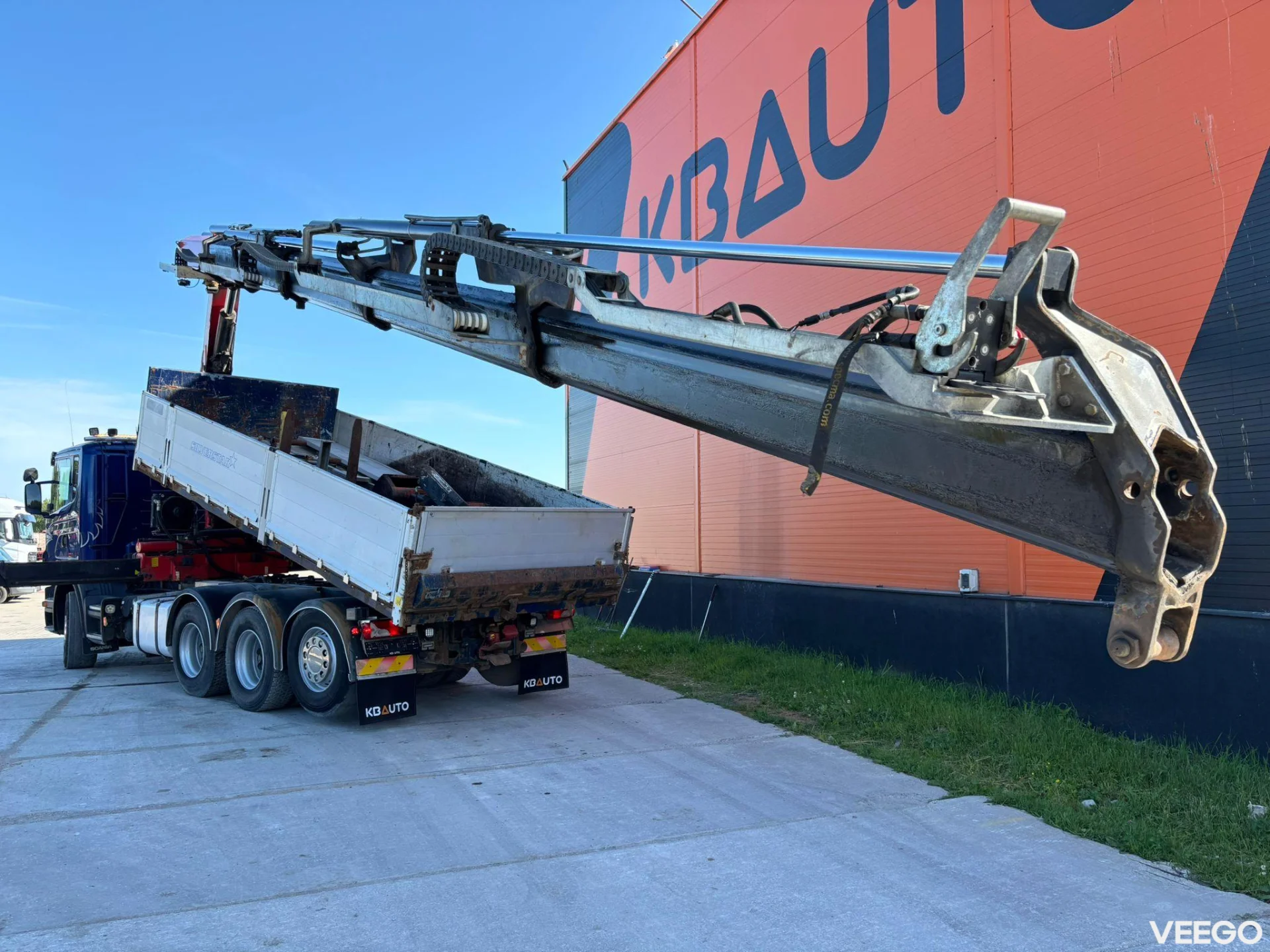 Scania G480 FASSI F260XP + JIB + GRAB / BOX L=5639 mm 480kW