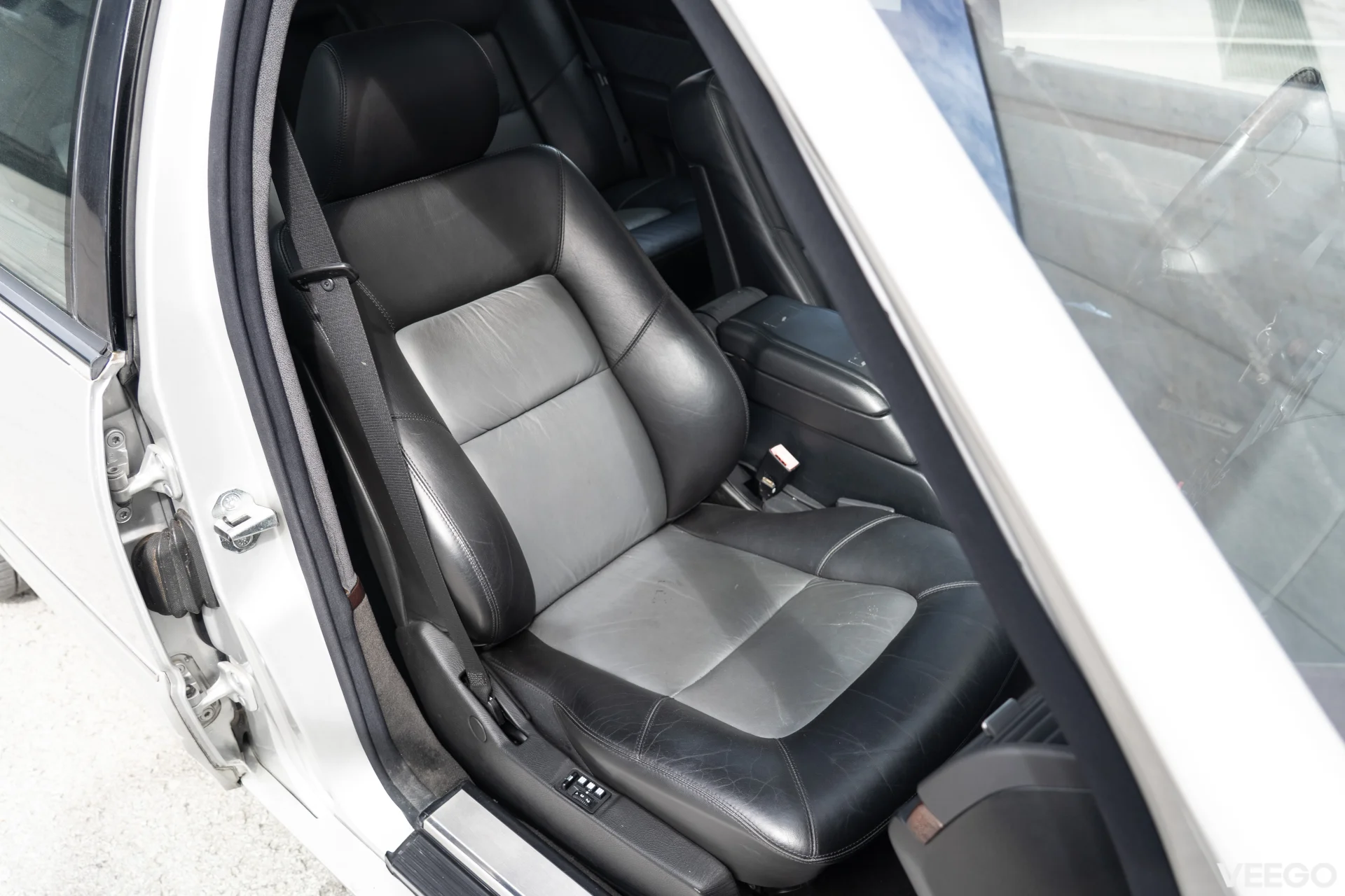 Mercedes-Benz S600 6.0 290kW