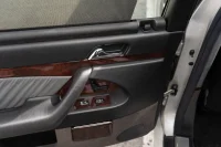 Mercedes-Benz S600 6.0 290kW thumbnail