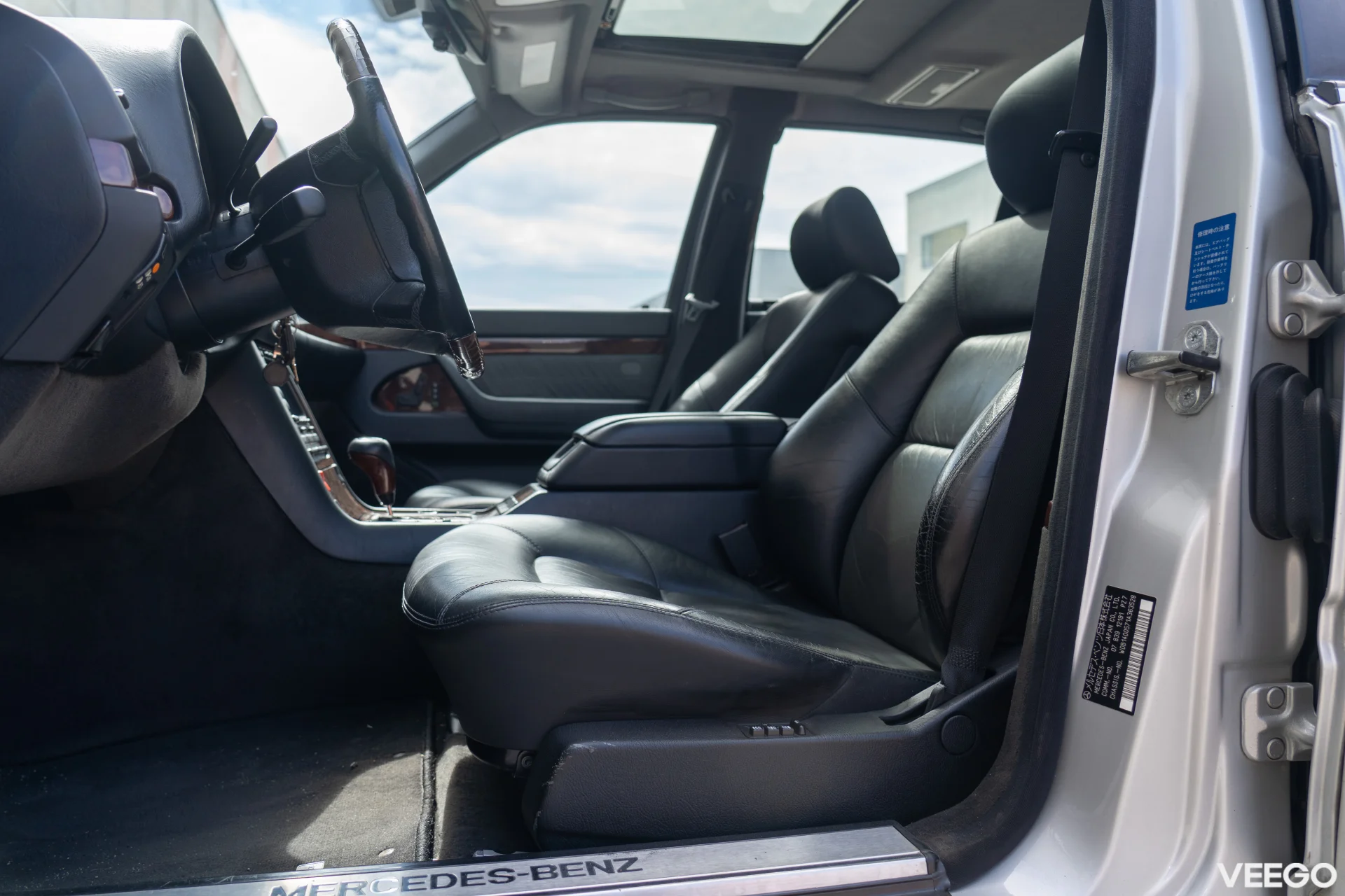 Mercedes-Benz S600 6.0 290kW
