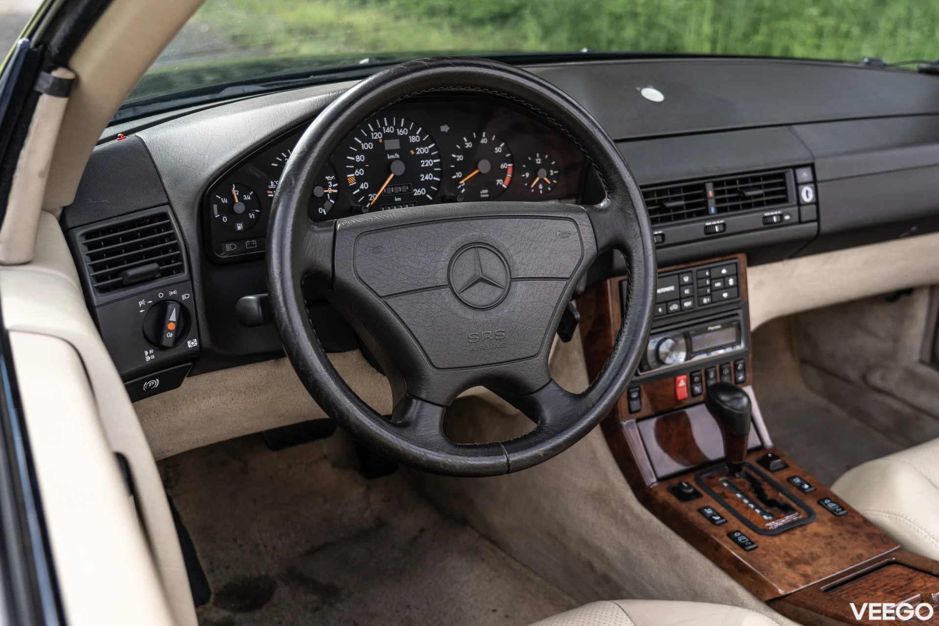 Mercedes-Benz SL600 6.0 290kW