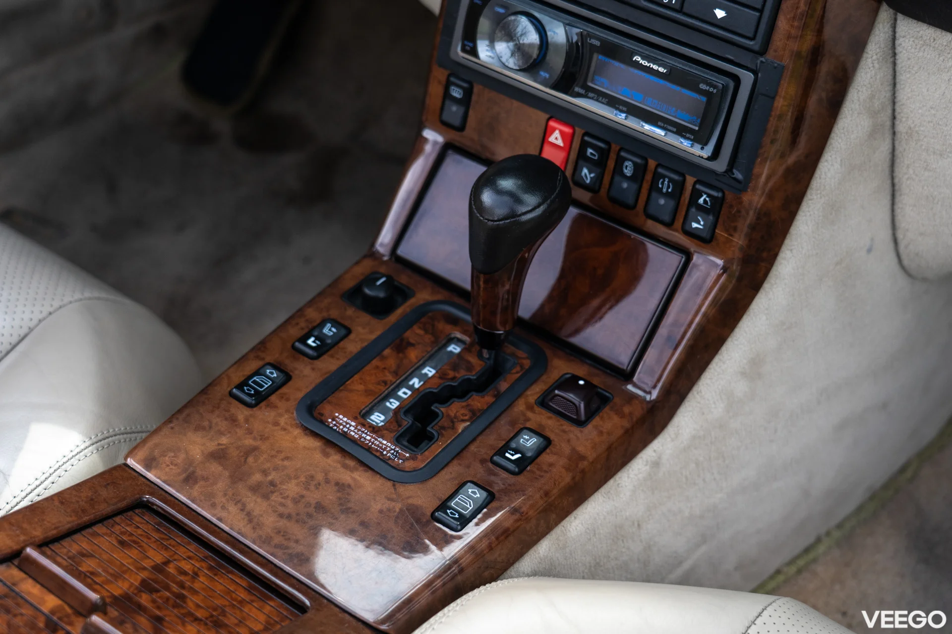 Mercedes-Benz SL600 6.0 290kW
