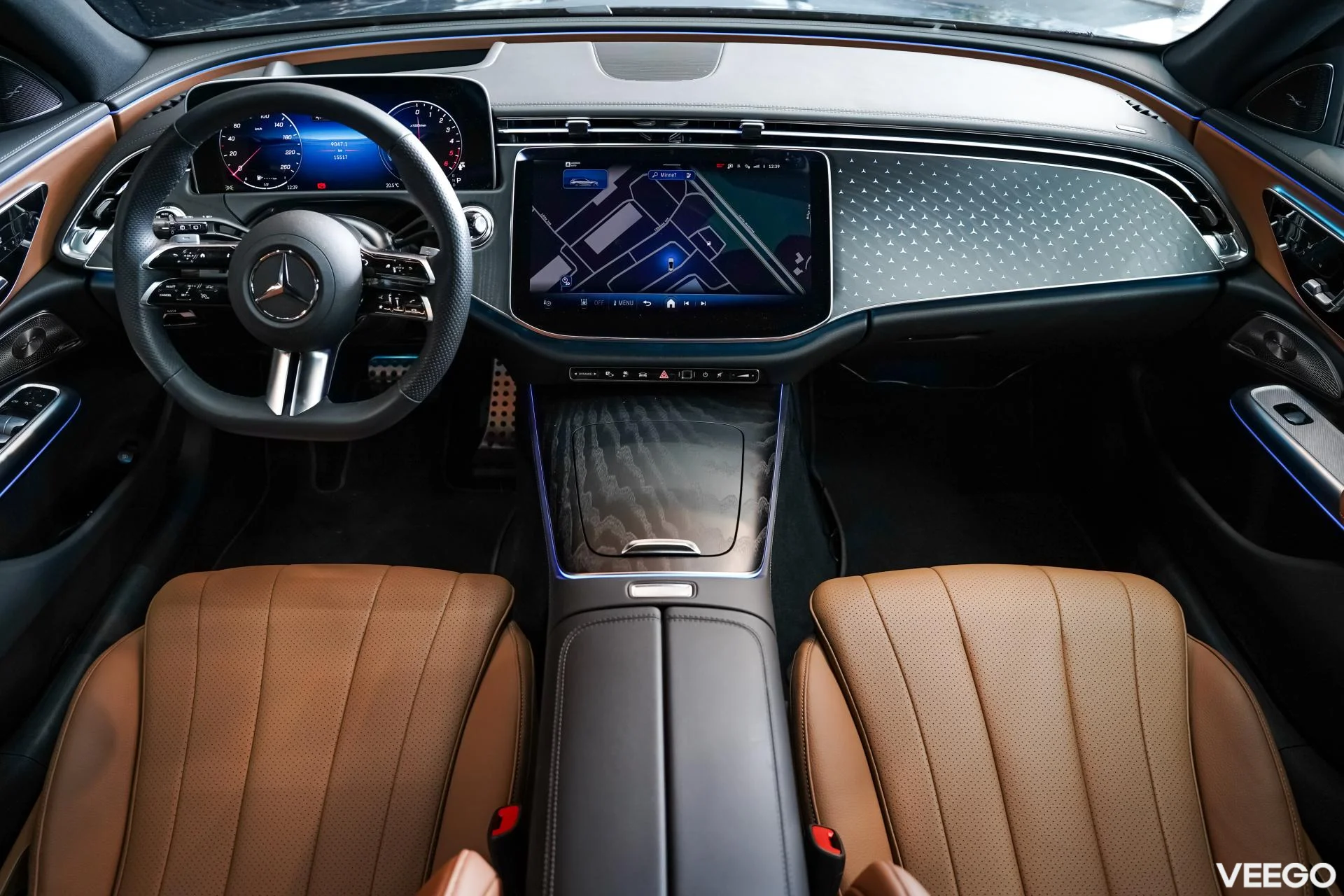 Mercedes-Benz E300 2.0 145kW
