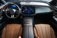 Mercedes-Benz E300 2.0 145kW thumbnail