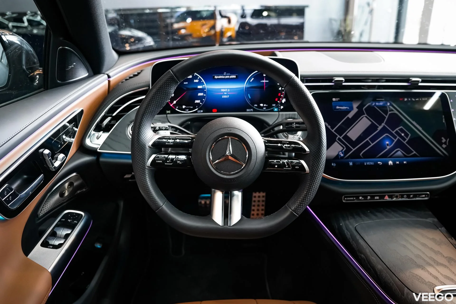 Mercedes-Benz E300 2.0 145kW