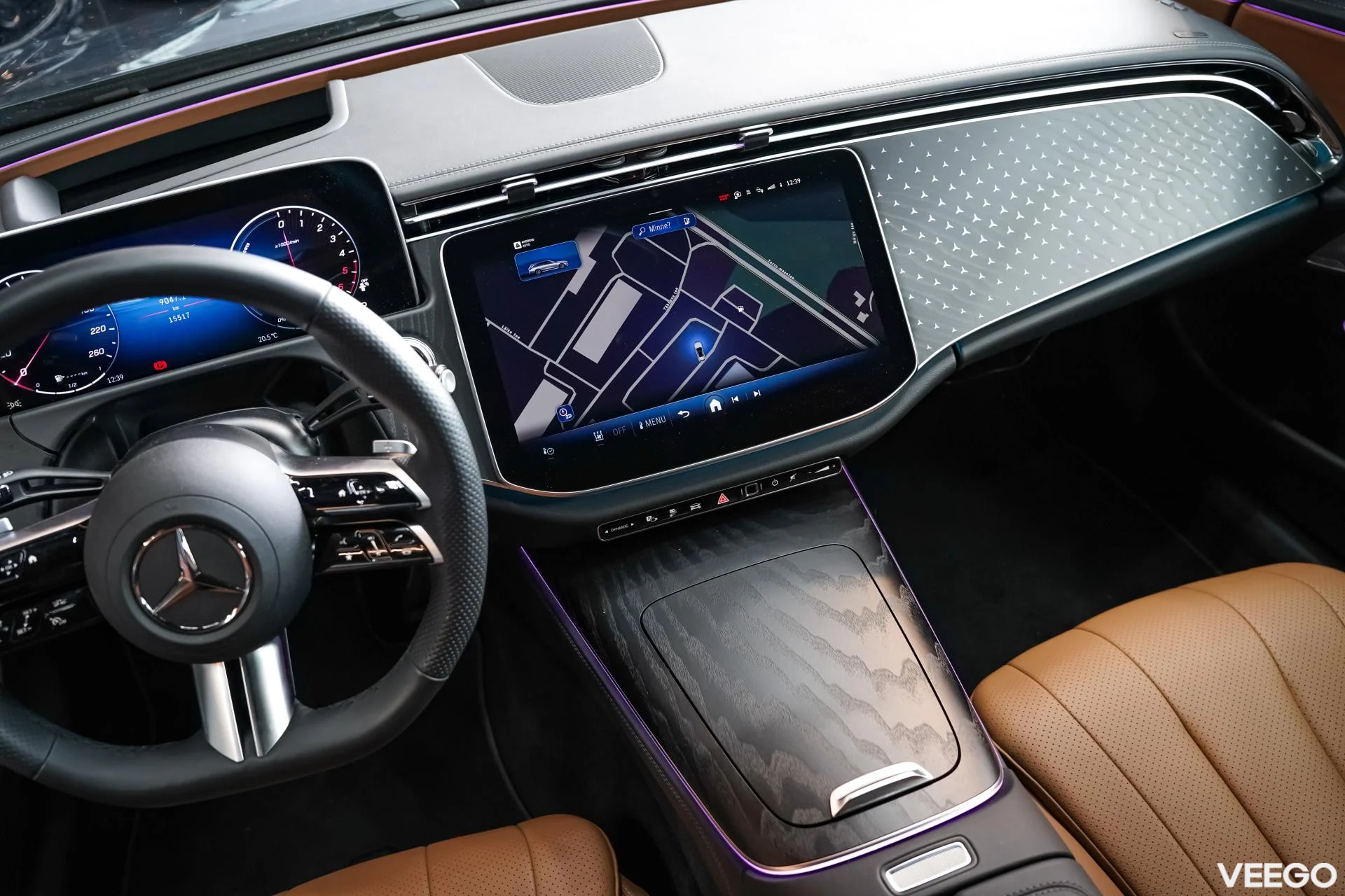 Mercedes-Benz E300 2.0 145kW