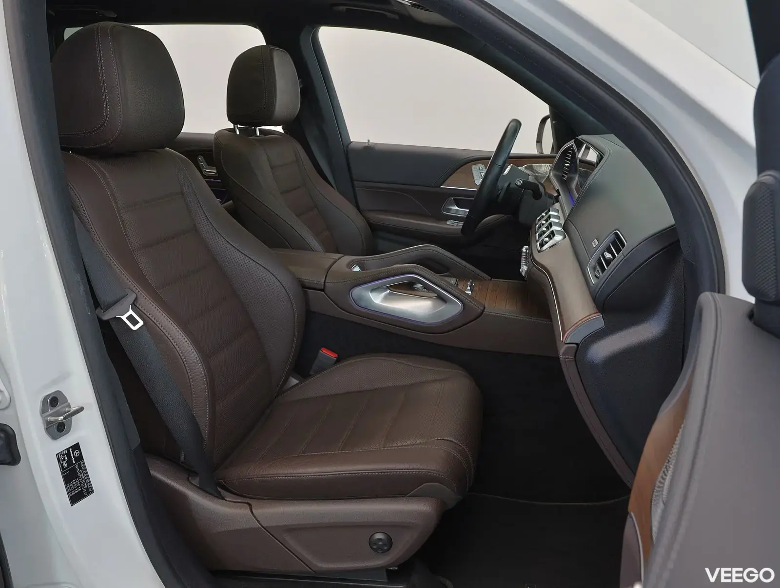 Mercedes-Benz GLS400 Night package 7 kohaline 243kW
