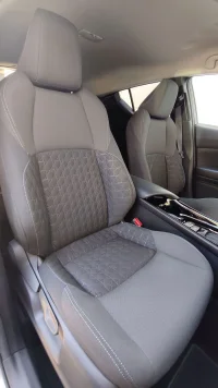 Toyota C-HR 72kW thumbnail
