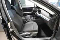 Skoda Octavia AMBITION COMBI 1.5 110kW thumbnail