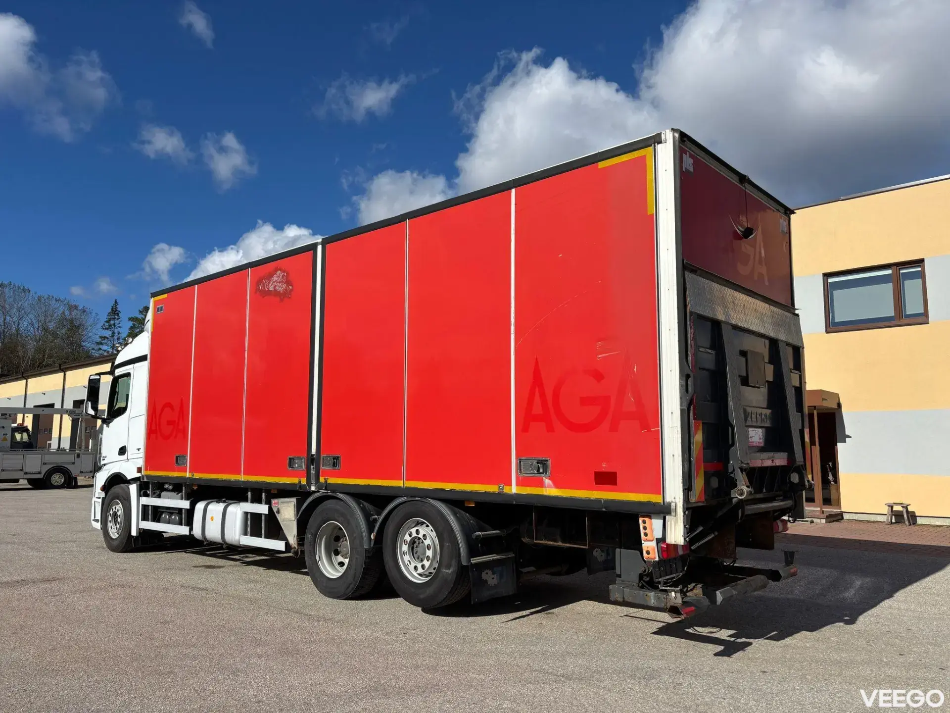 Mercedes-Benz Actros FULL SIDE OPENING + ADR 310kW