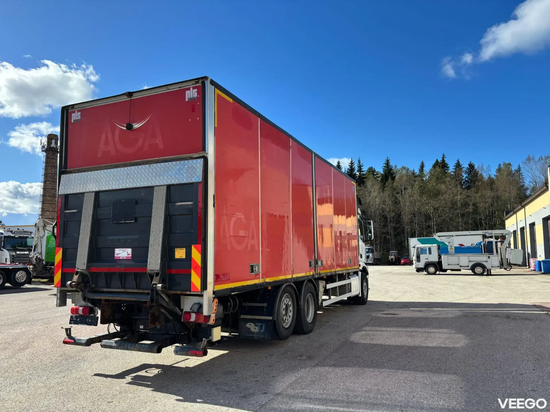 Mercedes-Benz Actros FULL SIDE OPENING + ADR 310kW