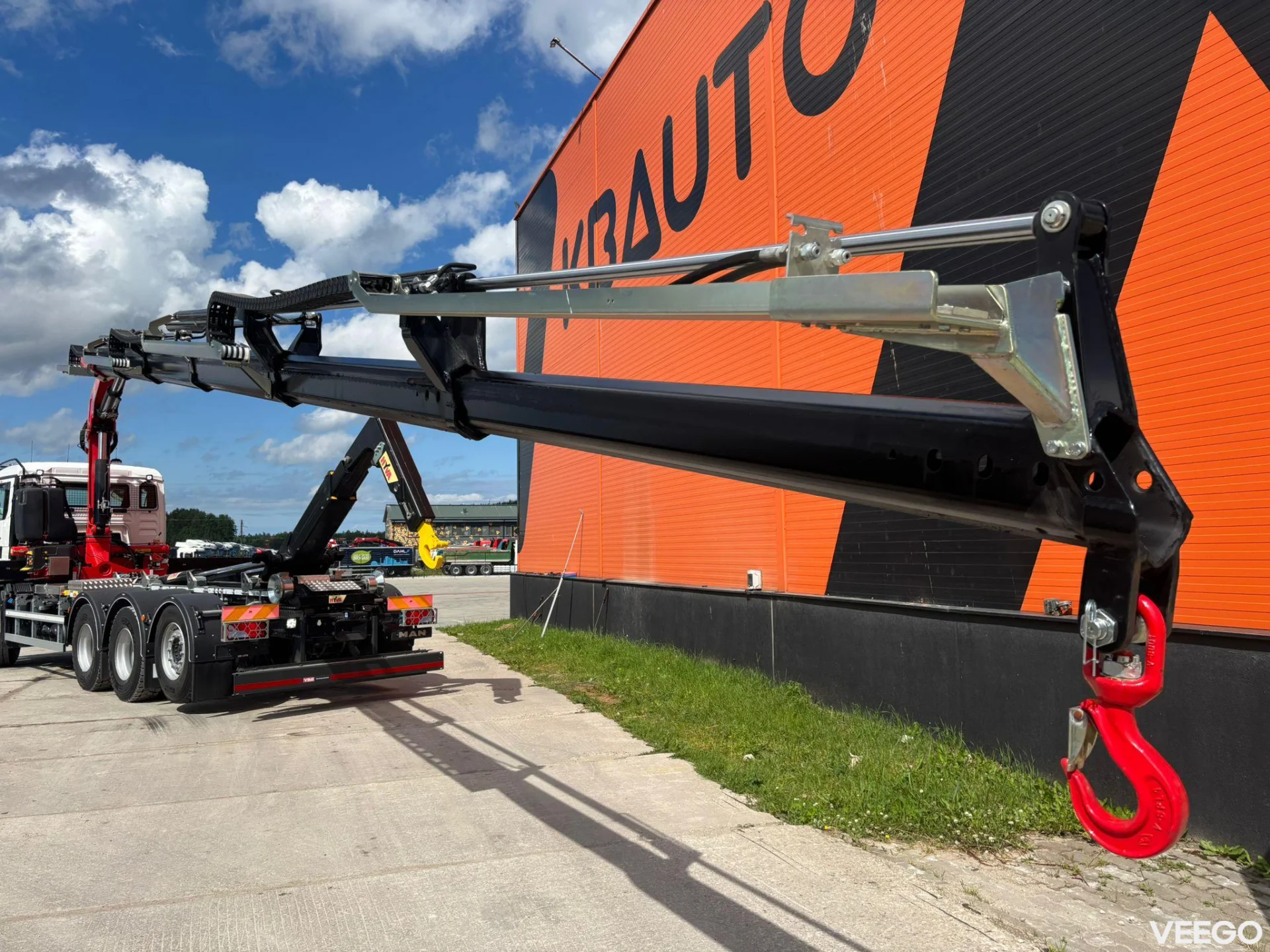 MAN TGS 35.480 8x4*4 FASSI F275 / HYVALIFT 26 ton / L=6300 mm 353kW