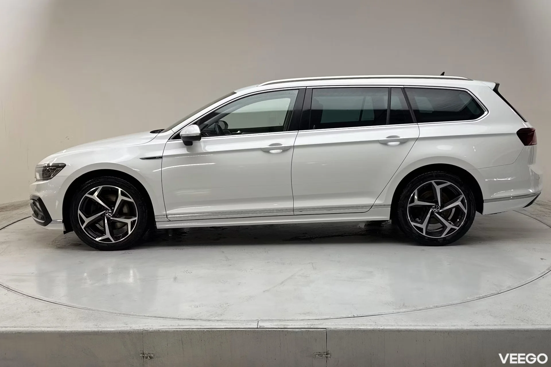 Volkswagen Passat 2.0 147kW