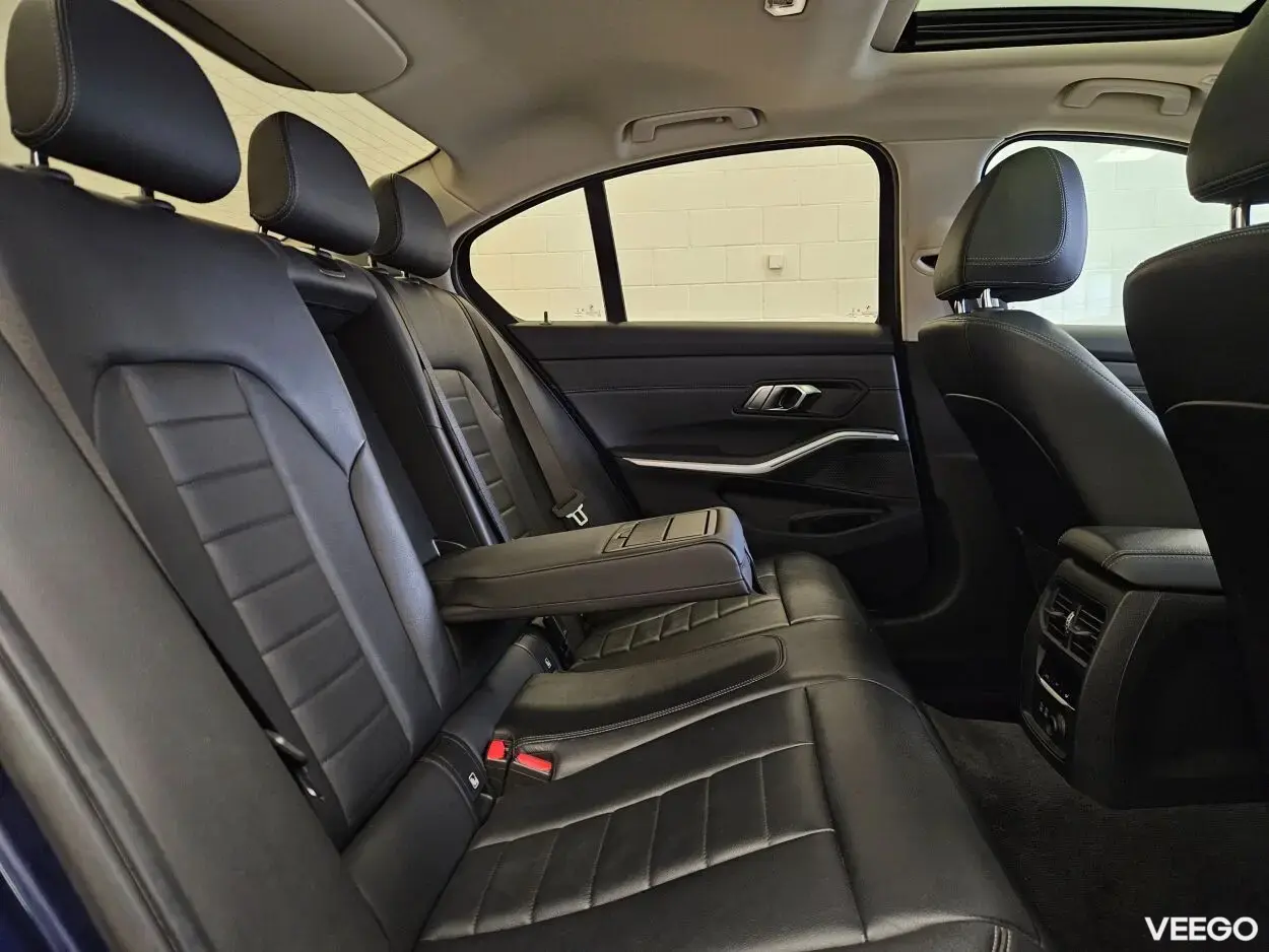 BMW 320 140kW