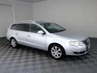 Volkswagen Passat 2.0 125kW thumbnail