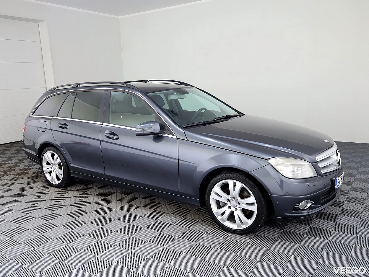 Mercedes-Benz C220 2.1 125kW