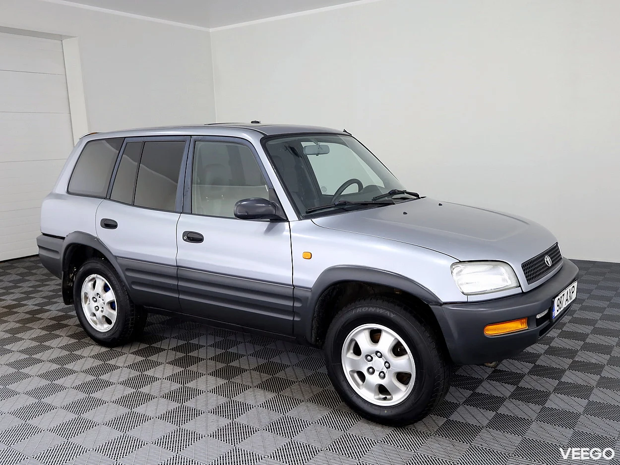 Toyota RAV4 2.0 95kW