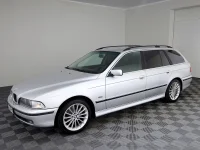 BMW 523 2.5 125kW thumbnail