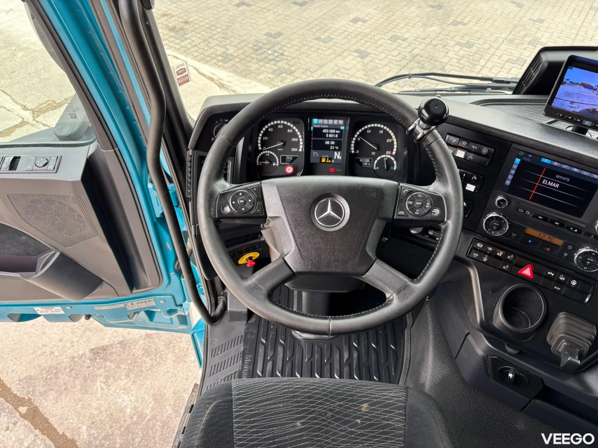 Mercedes-Benz Arocs 3253 8x4*4 BOX L=6080 mm 530kW