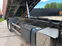 Volvo FM300 HIAB 144ES-4 / BOX L=5518 mm 300kW thumbnail