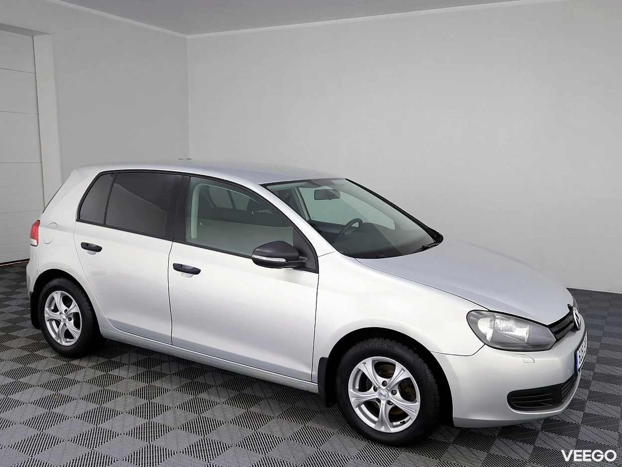 Volkswagen Golf 1.2 77kW