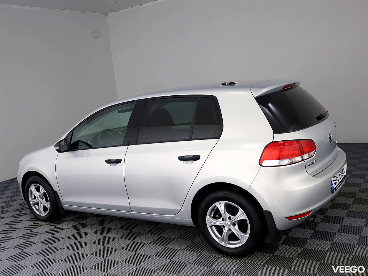 Volkswagen Golf 1.2 77kW