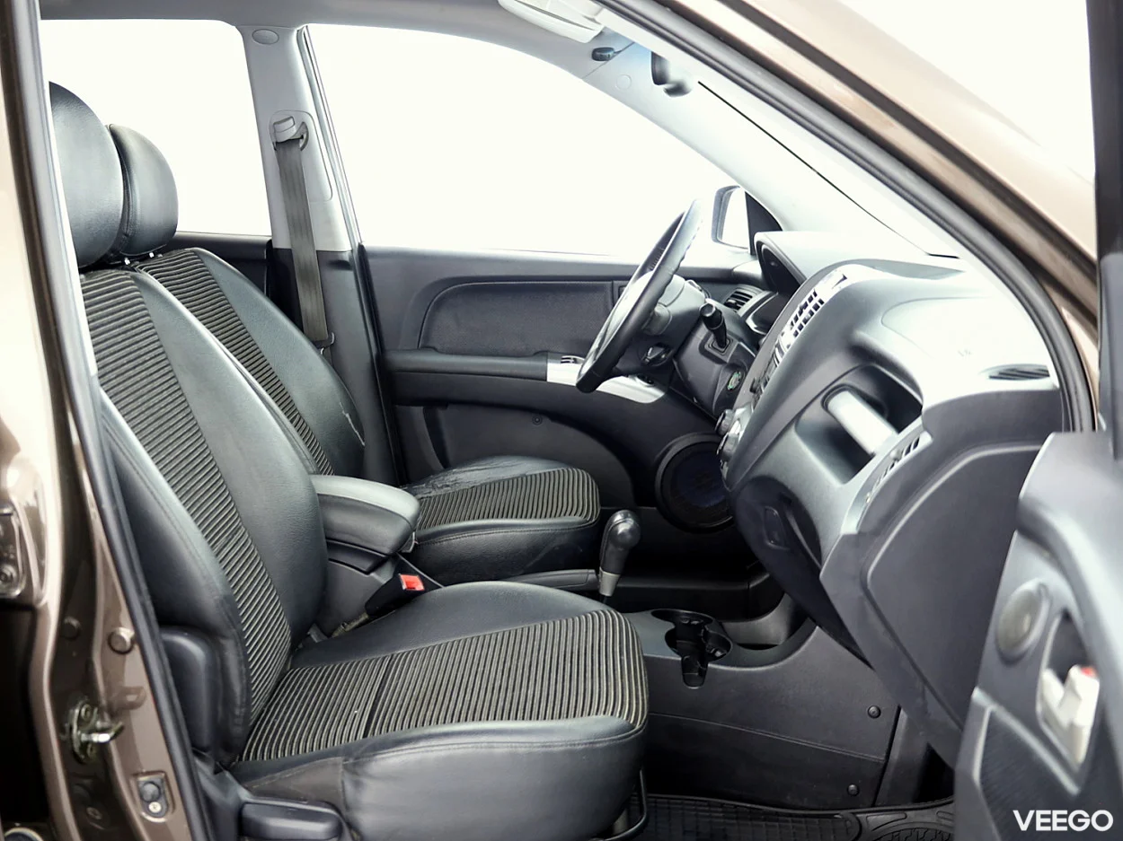 Kia Sportage 2.7 130kW