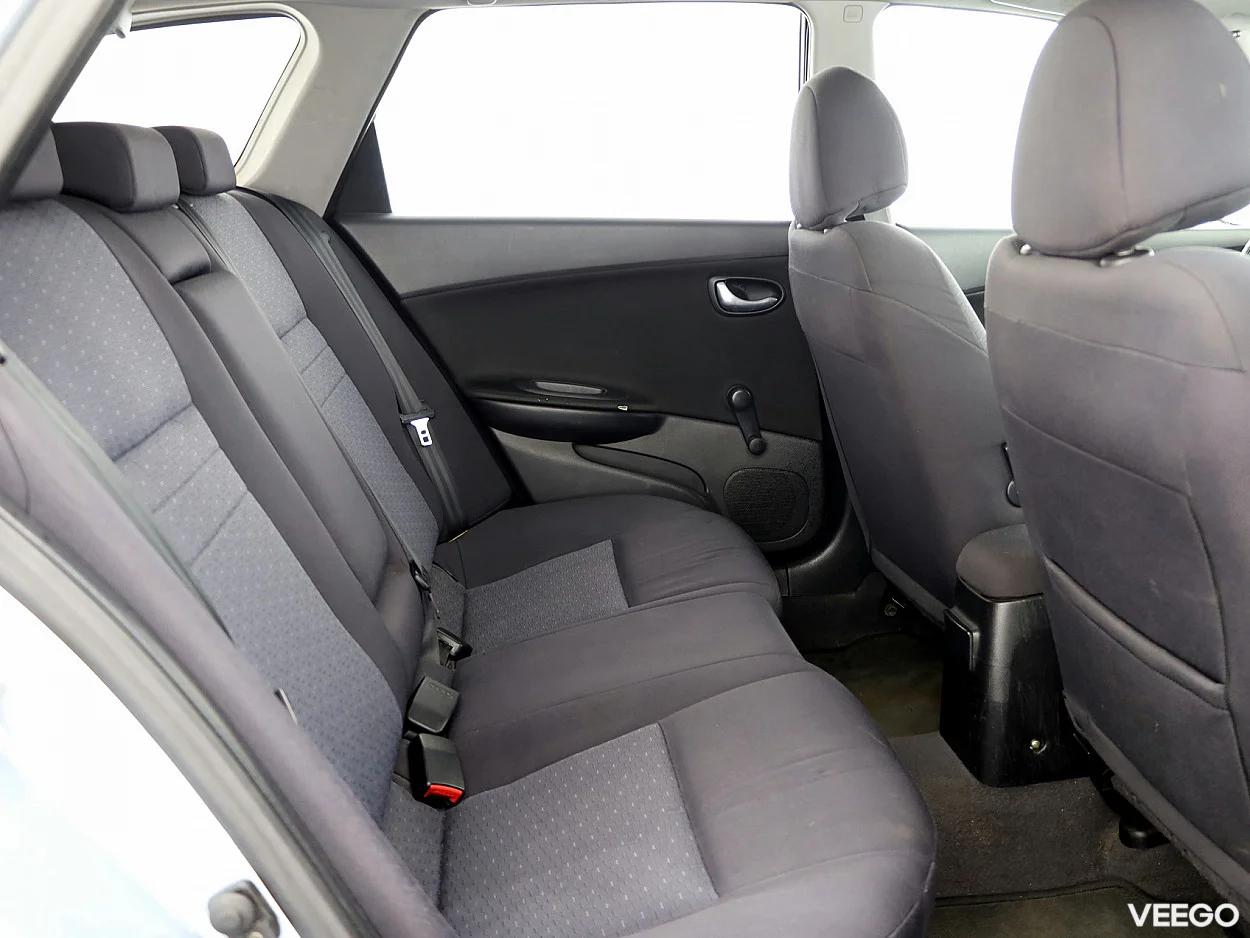 Nissan Primera 1.8 85kW