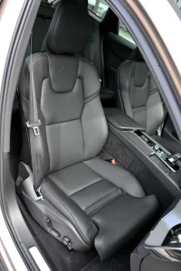 Volvo XC60 AWD INTELLI SAFE 2 251kW thumbnail