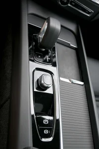 Volvo XC60 AWD INTELLI SAFE 2 251kW thumbnail