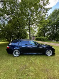 BMW 525 E61 3.0 145kW thumbnail
