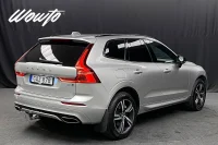 Volvo XC60 B4 AWD 197HK R-Design /Drag/Värmare/HuD/H/K /Moms 145kW