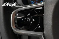 Volvo XC60 B4 AWD 197HK R-Design /Drag/Värmare/HuD/H/K /Moms 145kW