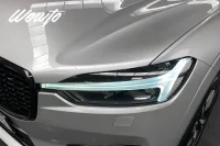Volvo XC60 B4 AWD 197HK R-Design /Drag/Värmare/HuD/H/K /Moms 145kW