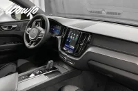 Volvo XC60 Recharge T8 AWD 392HK R-Design /Pano /H/K /360 288kW