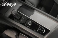 Volvo XC60 Recharge T8 AWD 392HK R-Design /Pano /H/K /360 288kW