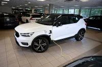 Volvo XC40 AWD INTELLI SAFE 2 0kW thumbnail