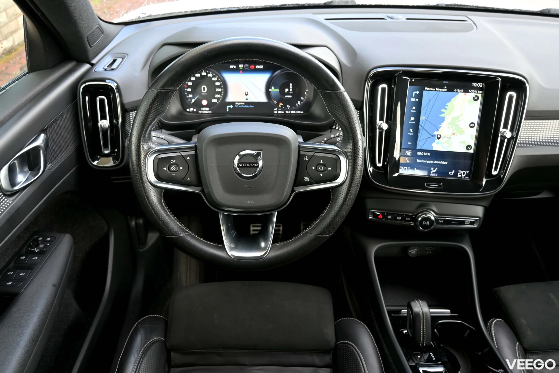Volvo XC40 AWD INTELLI SAFE 2 0kW