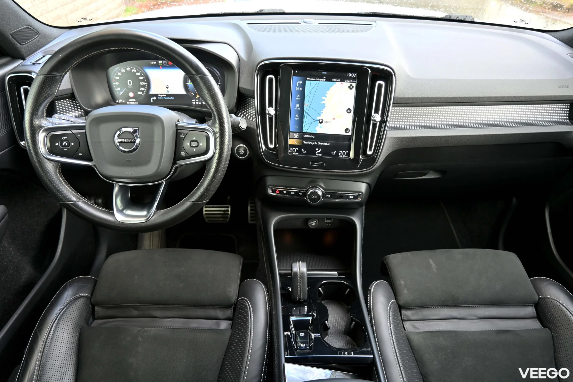 Volvo XC40 AWD INTELLI SAFE 2 0kW
