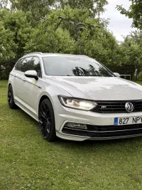 Volkswagen Passat  R-Line 4Motion 2.0 176kW thumbnail