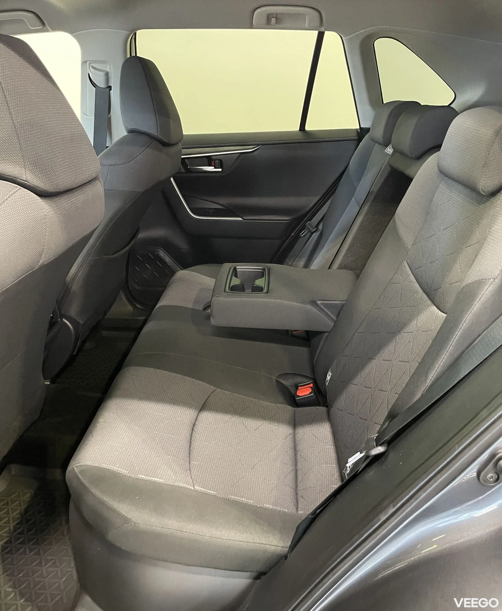 Toyota RAV4 - 2.5 131kW